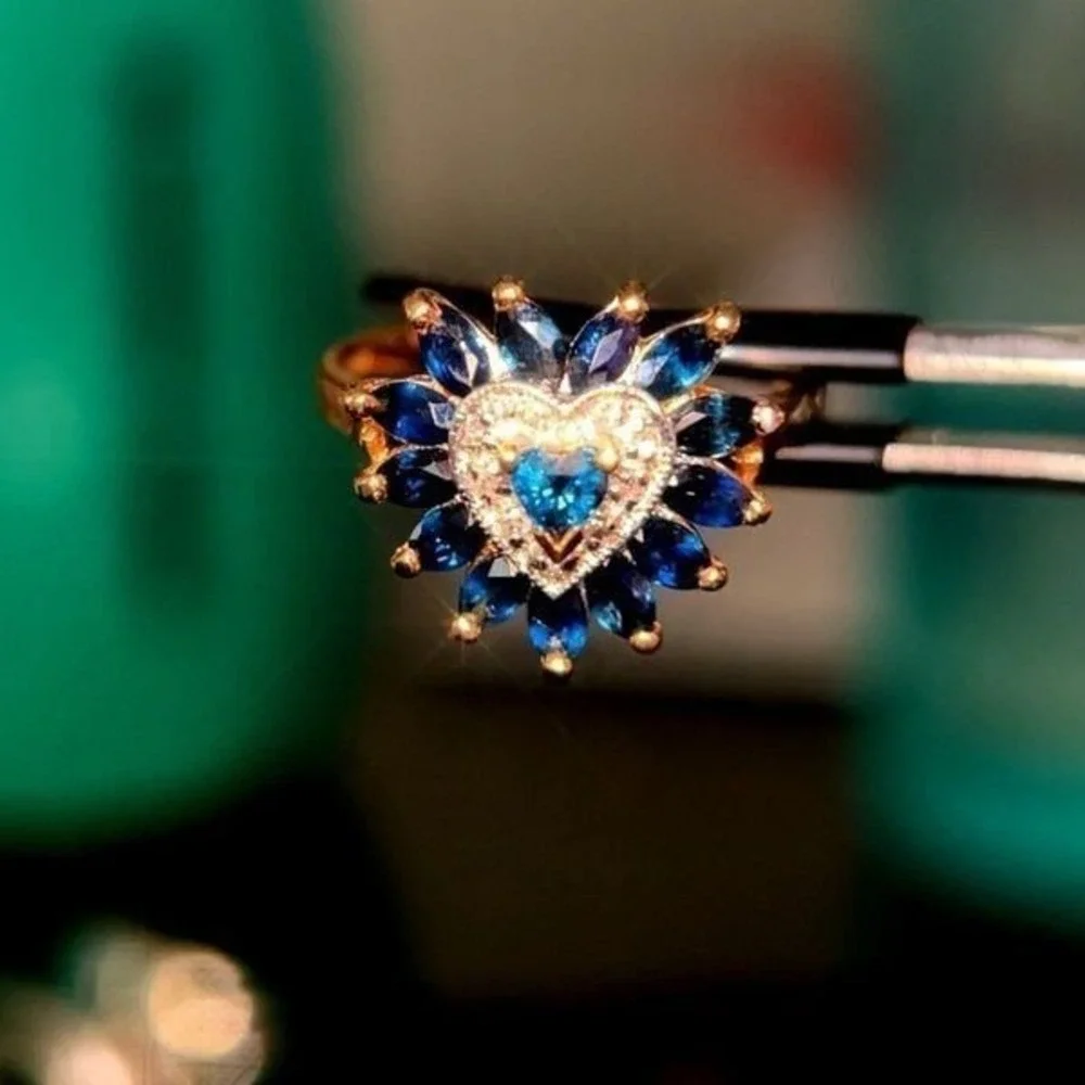 Gorgeous 14K‎ Gold Diamonds & Sapphires Heart Ring